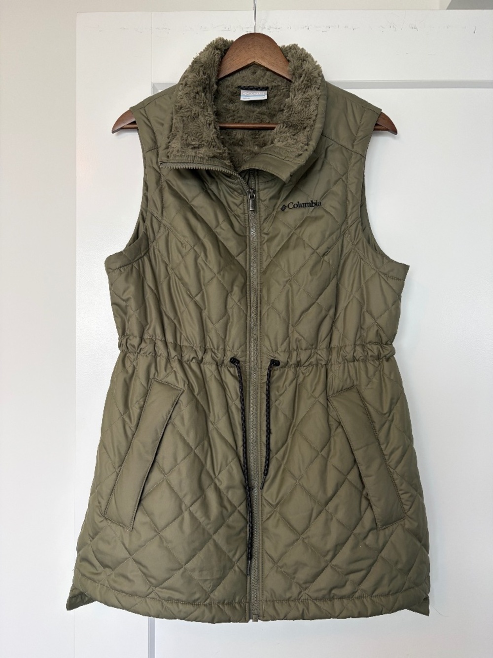 Columbia Copper Crest II Mid Vest Olive Green Size M
